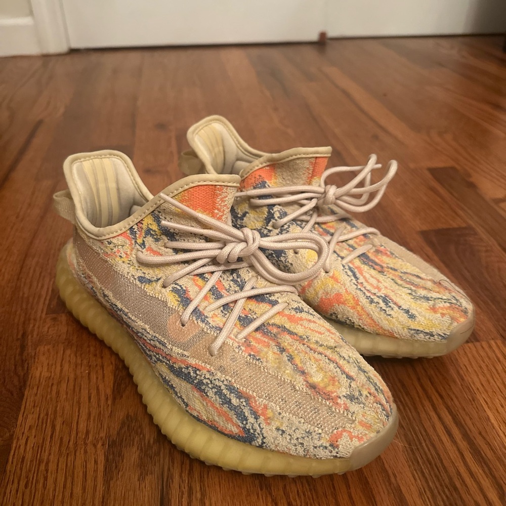 YEEZY Boost 350 V2 “MX Oat” - Size 8 - Excellent Condition
